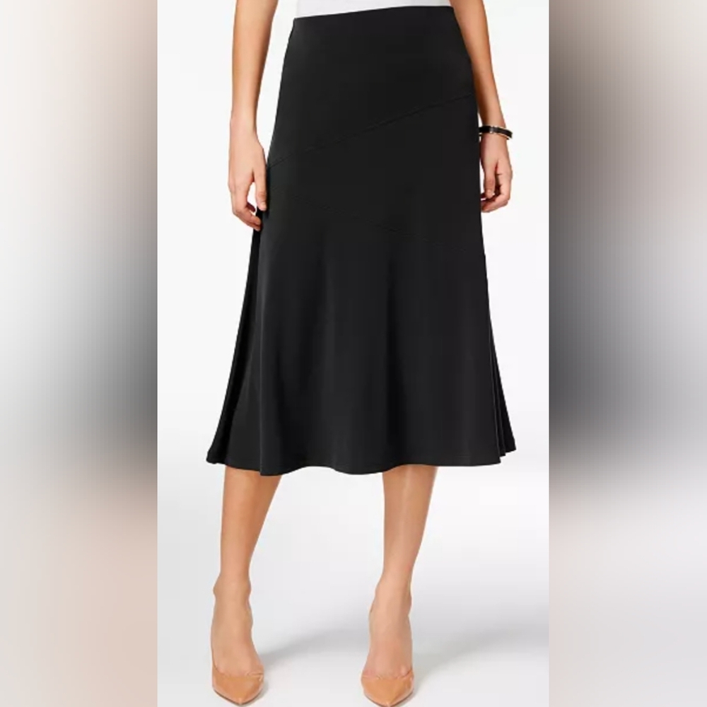 JM Collection Women's Black Diagonal Stitch Midi Skirt